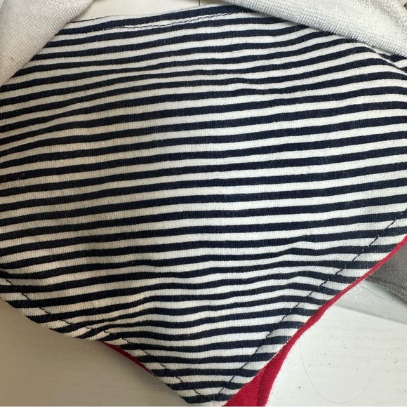 2/$10 Sale! Little Me & Chick Pea Set of 5 Baby Bibs Some New Size 0-12 Months - Picture 10 of 12